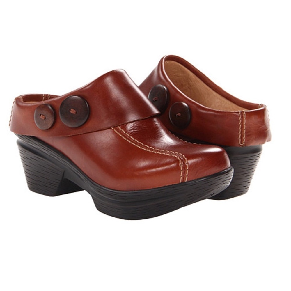 Sanita‎ Womens Nikolette Tan Leather Clogs Brown Button Accent 42EU/10.5-11US